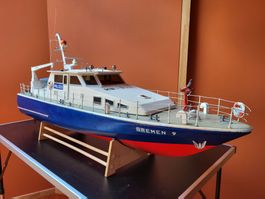 RC Polizeiboot "BREMEN"