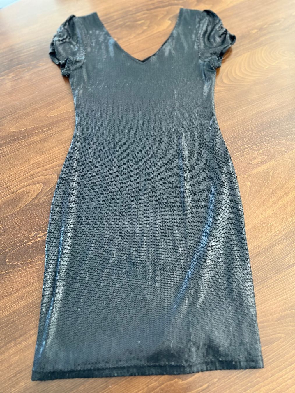 Vestiti: Sienna- Pailletten Minikleid Gr. 36 – Usato da Ebmatingen venduto da Mistelu
