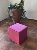 Pinkfarbener Hocker/ 55x55x55