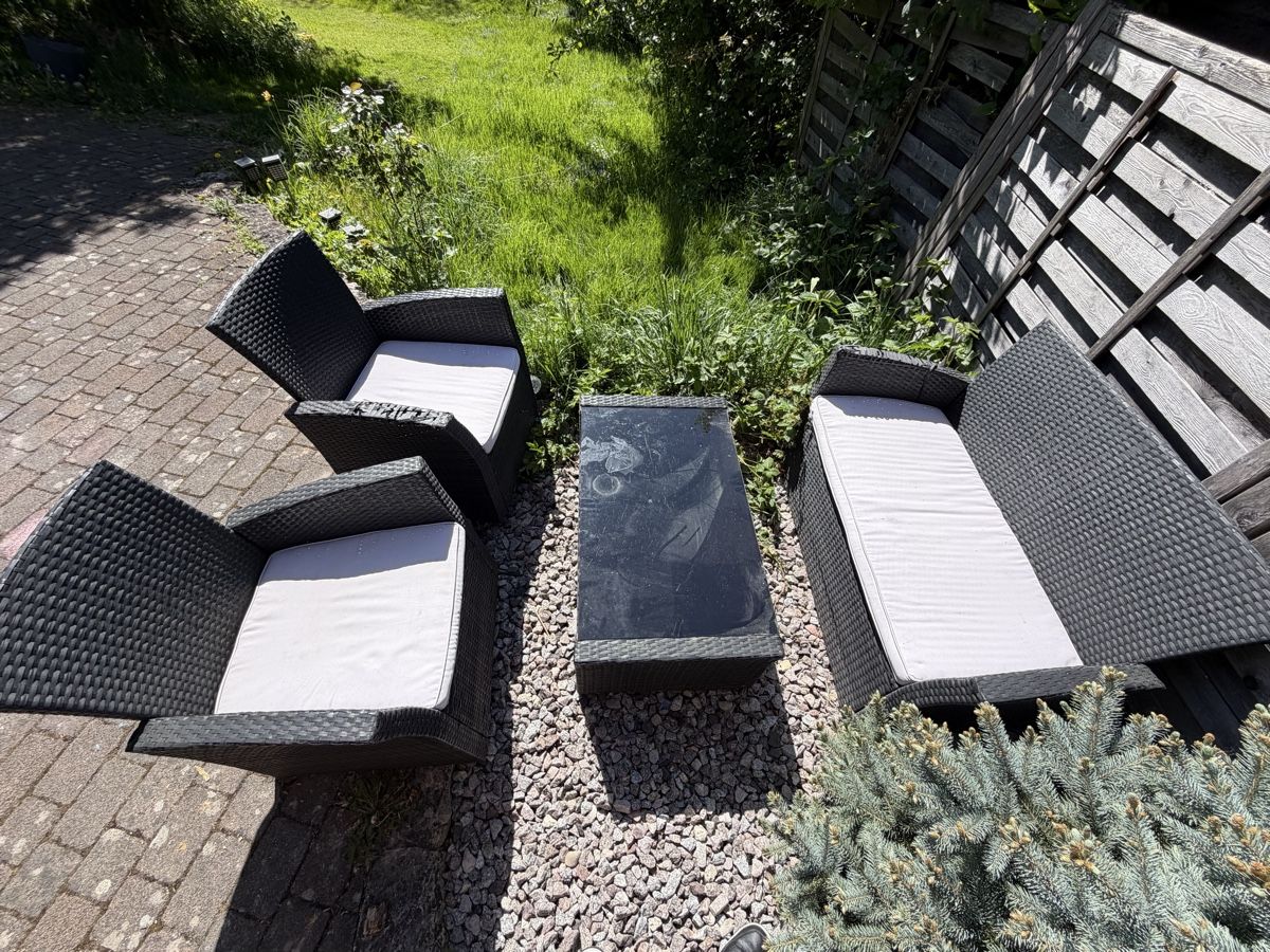 Tischset: Gartenmöbel Set, Rattan Lounge Set ! – Gebraucht aus Arisdorf von zyrkn