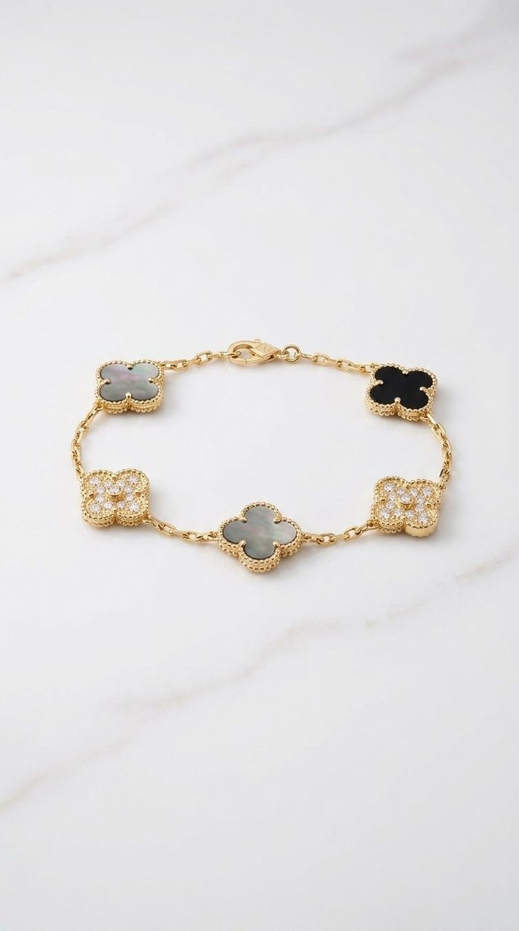 Armbänder & -reifen: Bracelet Alhambra – Neu und originalverpackt aus St-Maurice von Sandrinette123