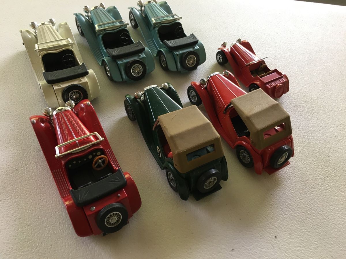 Matchbox Modellini d'auto: Matchbox MG und Jaguar Modelle – Usato da Grellingen venduto da Toyhamster 2