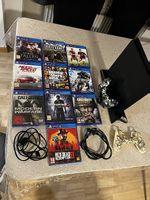 PLAYSTATION 4 
