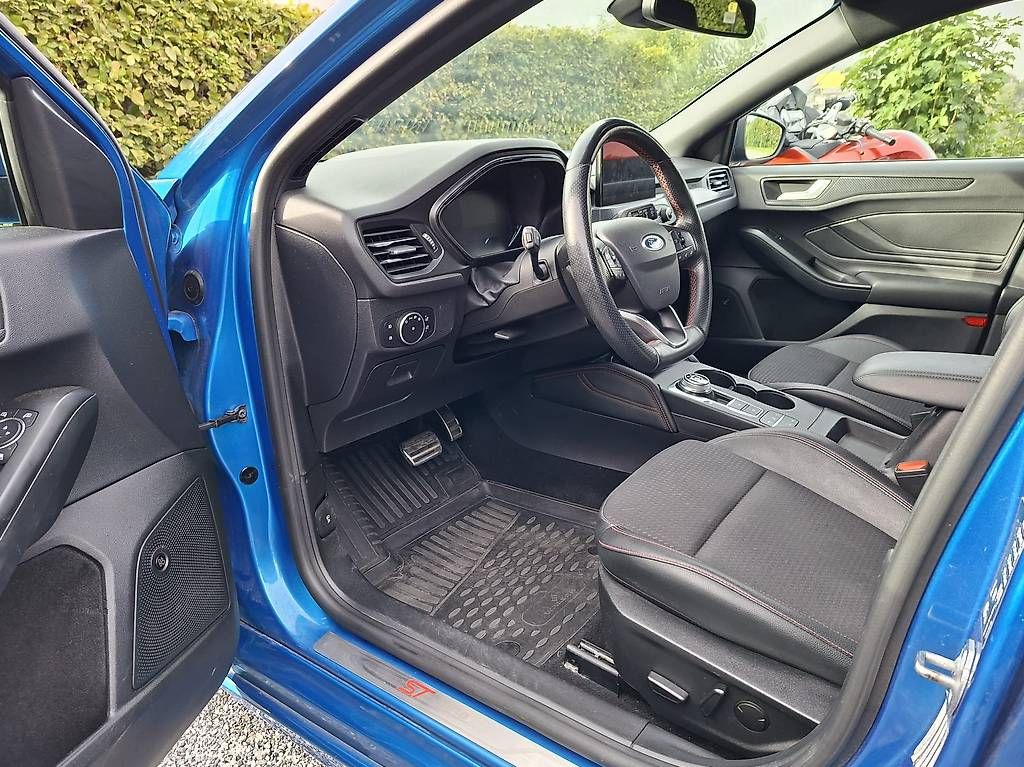 Automobili: FORD Focus 2.0 TDCi ST Line Automatic, B&O, Head-Up, Android – Usato da Flumserberg Bergh venduto da ali_bnr8 4