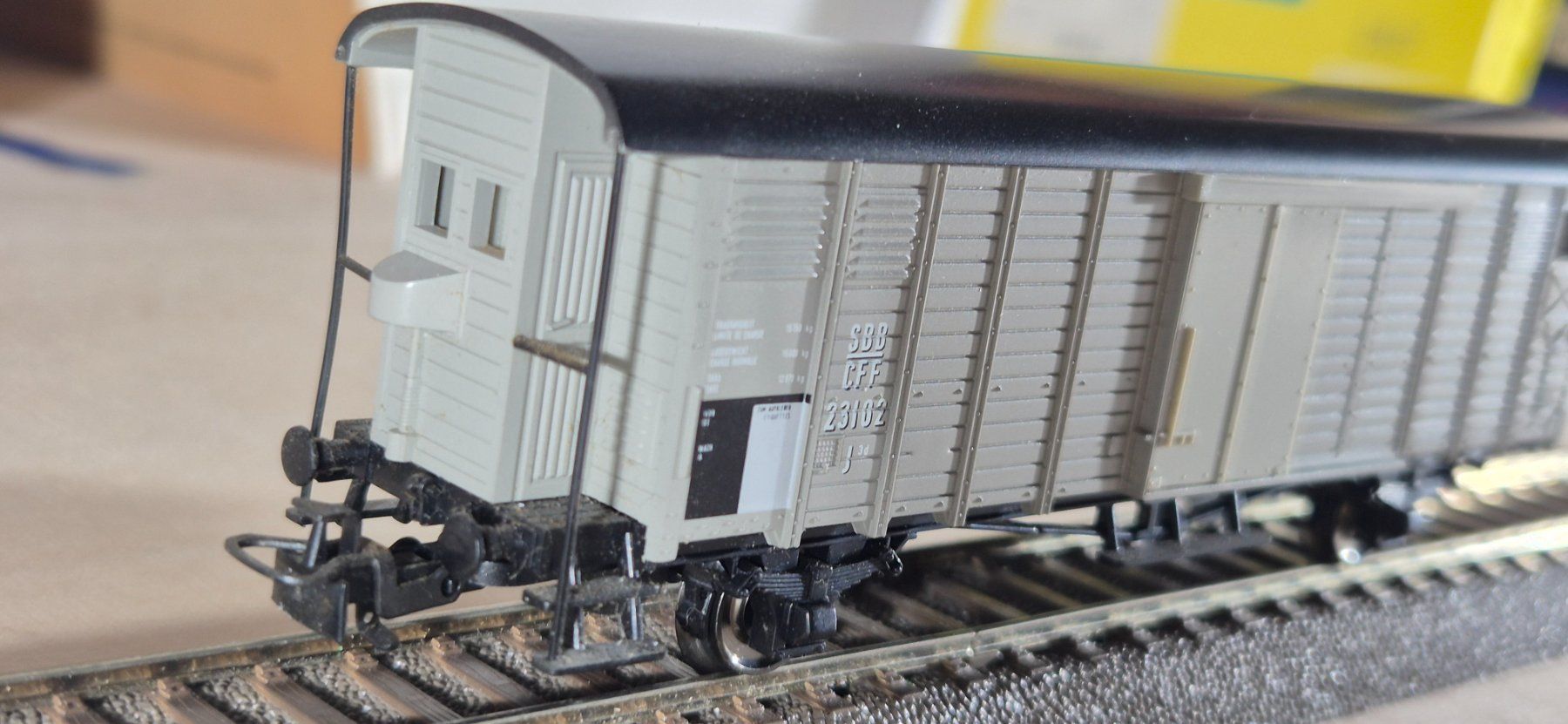 Märklin Modelleisenbahnen: MÄRKLIN 4786.3 : SBB-CFF, J3   23102  - H0 AC – Gebraucht aus St-Léonard von thipif 3