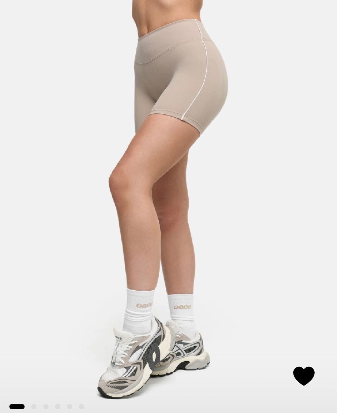 Oace Leggings: Oace Aura Nylon Piped Shorts, Beige Grösse L – Nuovo e nell'imballaggio originale da Ossingen venduto da kai.s