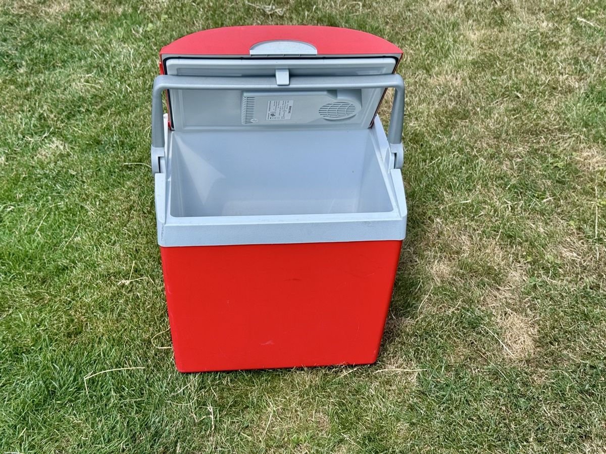Mobicool Réfrigérateurs et refroidissement: Kühlbox 12V/230V – D'occasion à Zürich par Barcelon 4