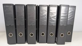 13 Schwarze Ordner