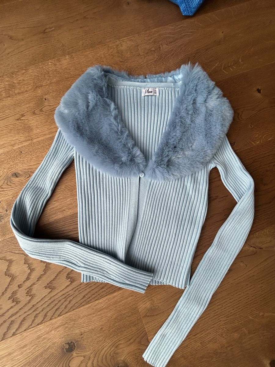 Maglioni & Felpe: Strickjacke, Grösse S, hellblau – Usato da Bern venduto da rakuten73