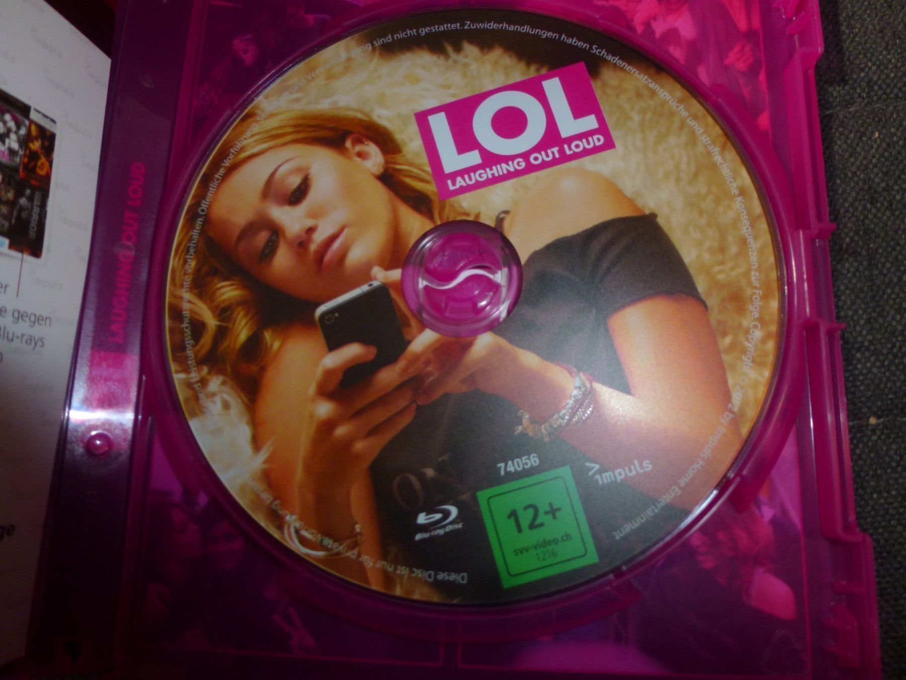 Tutti i DVDs: LOL - Laughing out Loud (BLU-RAY) – Usato da Olten venduto da Disc-Verkauf 1