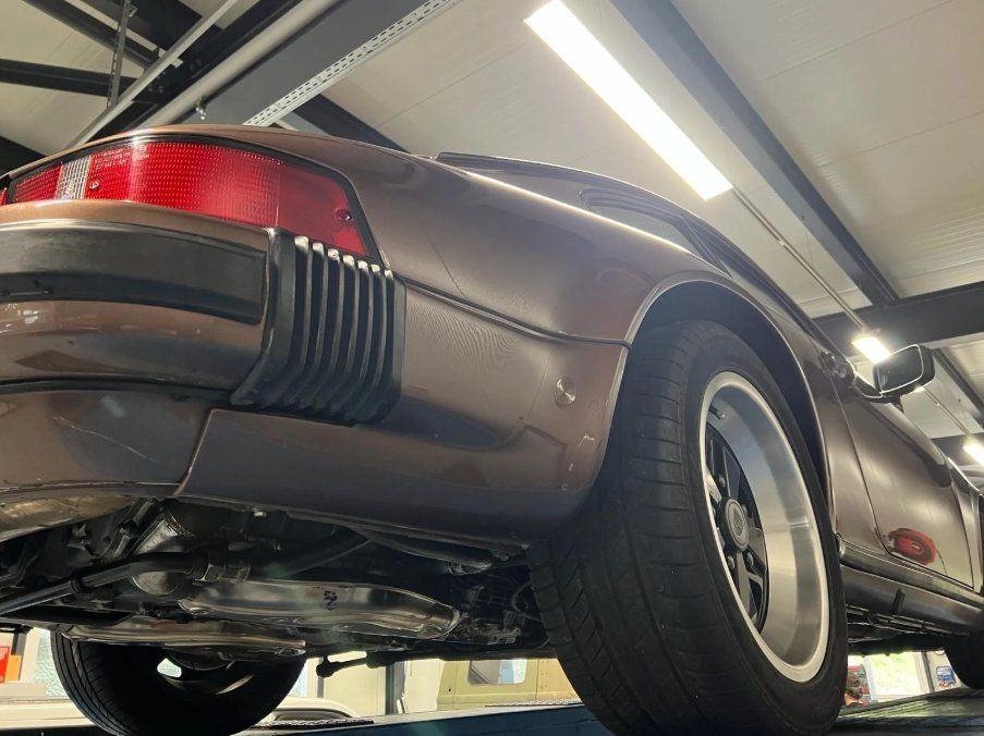 Porsche Automobili: Porsche 911 3.0 SC – Usato da Flühli LU venduto da Overland_Motors 4