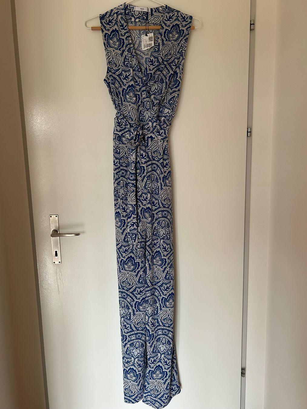 Mango Jumpsuits: Jumpsuit/ Overall Mango Neu M – Neu (gemäss Beschreibung) aus Rorschach von LuciaTramp