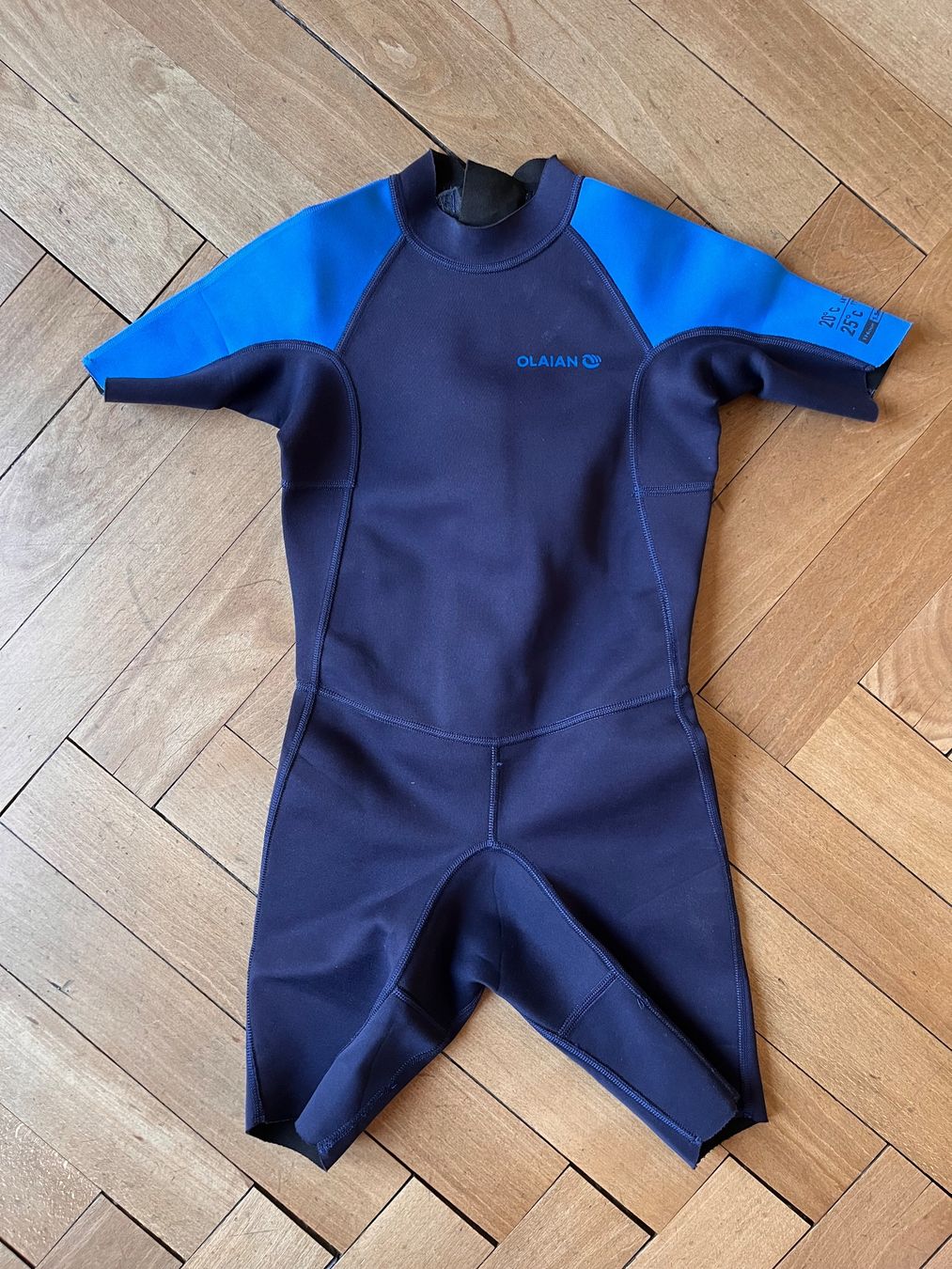 Decathlon Completi: Schwimmanzug Neopren Kinder – Usato da Zürich venduto da s9t_6lyk 1