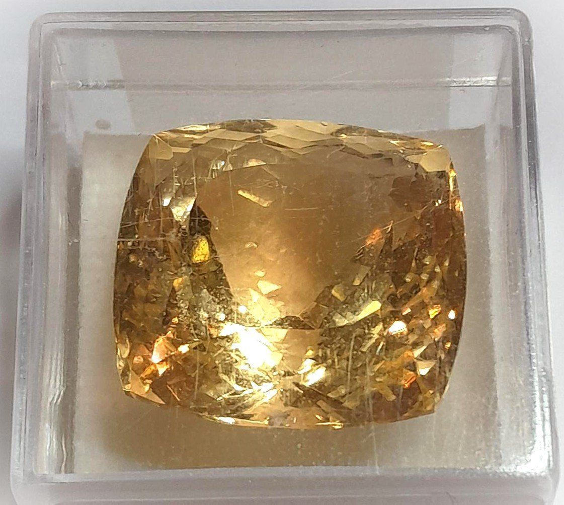 Edelsteine: Citrine 32.25 ct - Valeur 355.- Fr. – Neu (gemäss Beschreibung) aus Grimisuat von Valgem