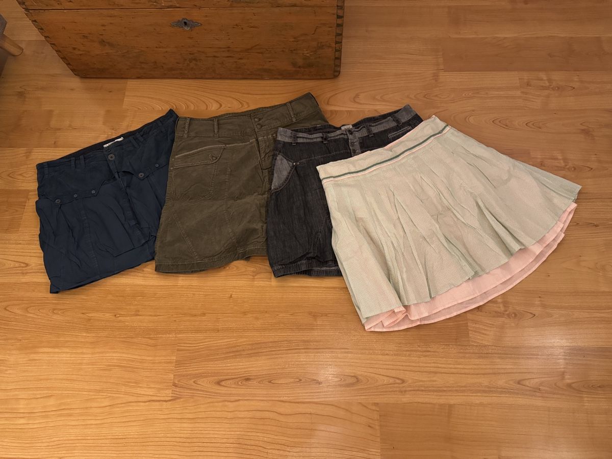 Kleiderpakete: Nile Damen Röcke 4er Set Gr.XL – Gebraucht aus Müntschemier von lunalena13
