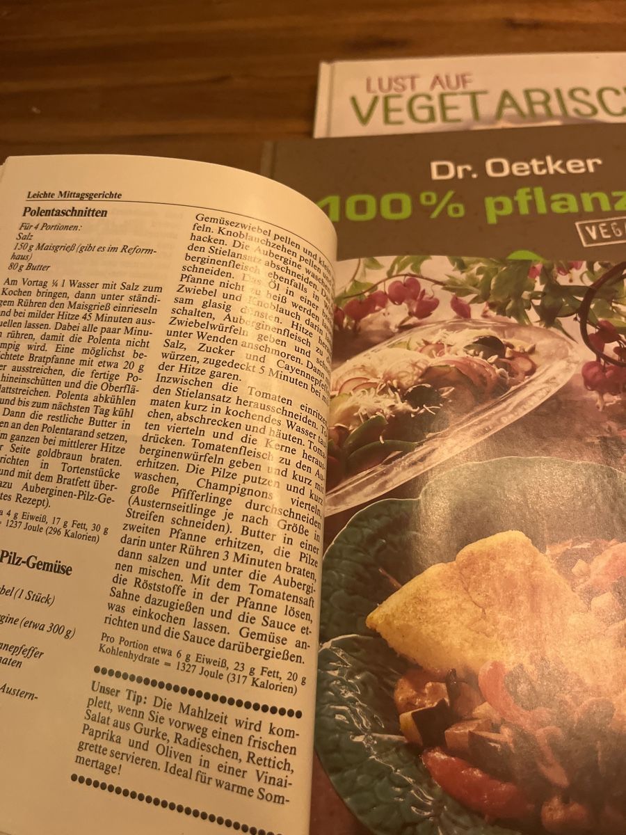 Libri: 3 Kochbücher Vegan Vegetarisch – Usato da Dietikon venduto da Ute7092 2