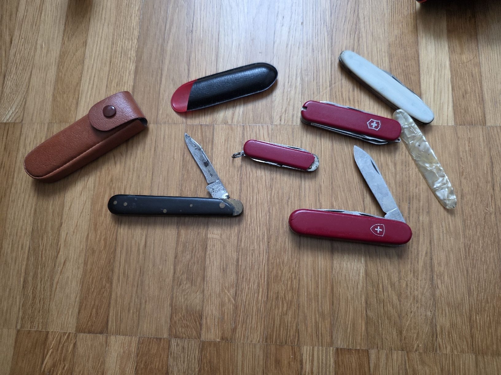 Coltelli tascabile: Sackmesser Sammlung versch. Modelle Defekt Taschenmesser – Difettoso da Dorf venduto da Echo_Elements 3