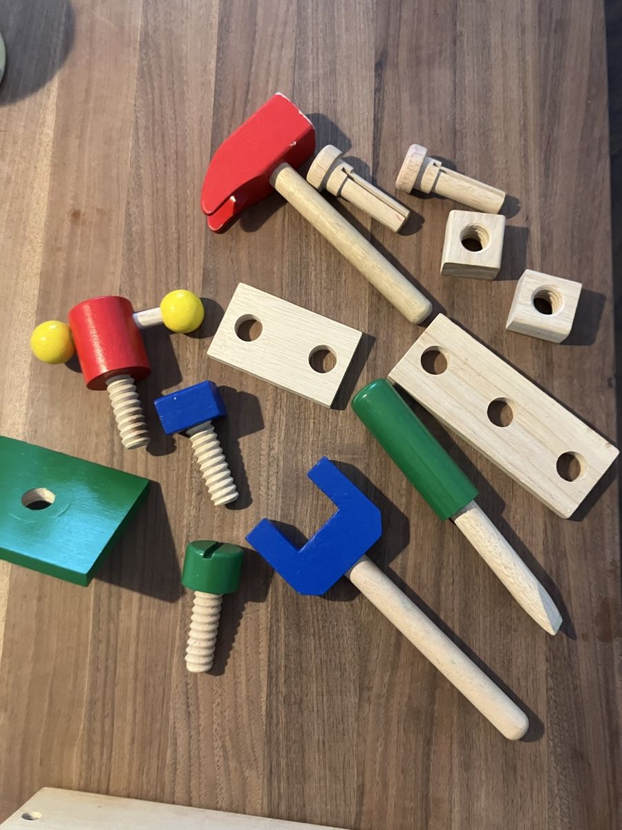 Giocattoli: Werkzeugkoffer (Holz) – Usato da Winterthur venduto da Sir_raina 2