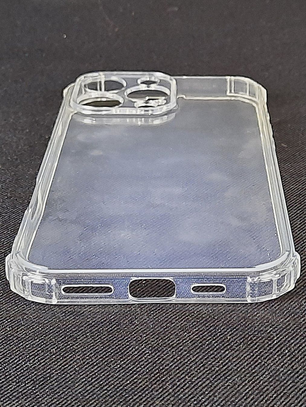 Spigen Cover & Protezioni schermo: SPIGEN Ultra Hybrid Hülle Iphone 16 Pro Max – Nuovo (secondo la descrizione) da Beinwil am See venduto da Restwert_Beinwil 2