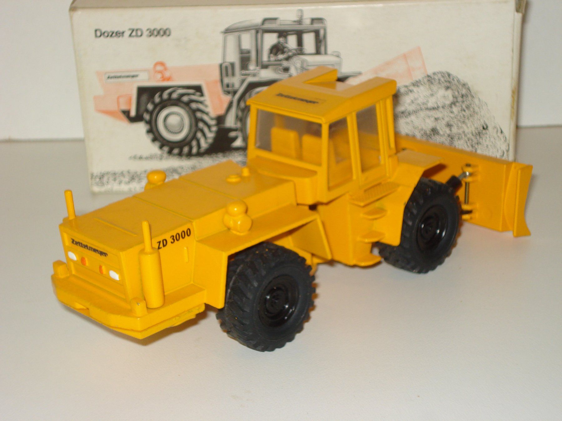 Kit di modellismo & Modellini statici: ZETTELMEYER ZD 3000 Raddozer – Nuovo (secondo la descrizione) da Mitlödi venduto da worker04 3