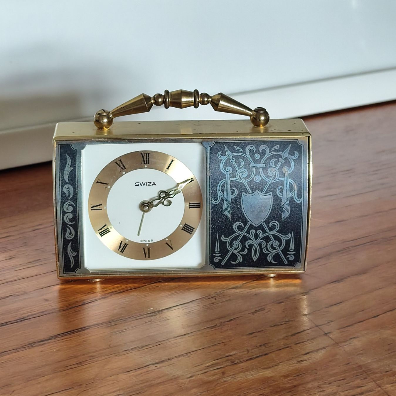 Swiza Sveglie: Alte Swiza Reisewecker Uhr – Usato da Zürich venduto da rockwellautomation