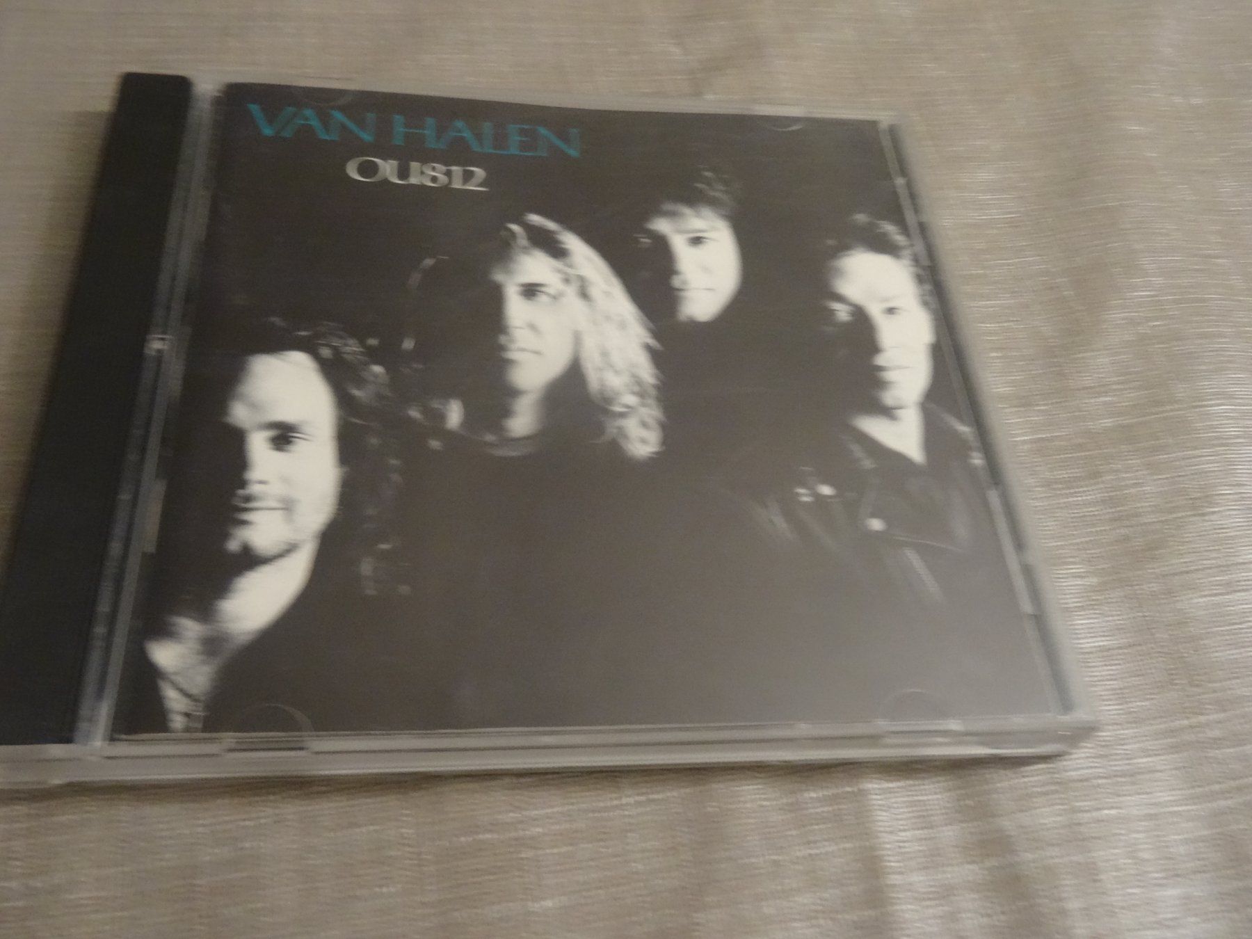 CD: Van Halen - OU812 - CD – Usato da Olten venduto da Disc-Ausverkauf