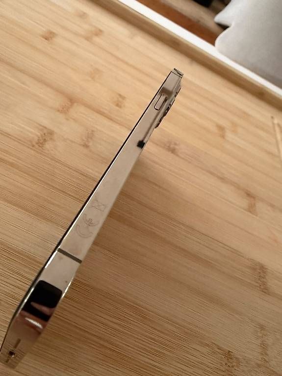 Telefoni cellulari / Smartphones: Iphone 12 pro max 128gb – Usato da Nürensdorf venduto da j.zentner 3