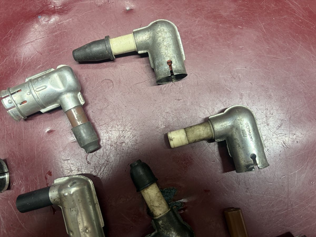 Mofa-Ersatzteile: Div. Mofa Zündkerzenstecker – Gebraucht aus Latterbach von Bbutz98 3