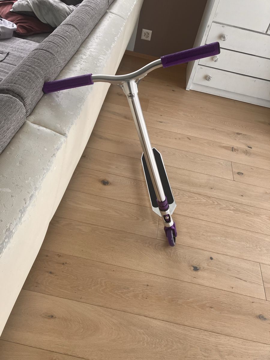 Kickboard: NKD Scooter – Nuovo e nell'imballaggio originale da Mels venduto da nicole-b 1