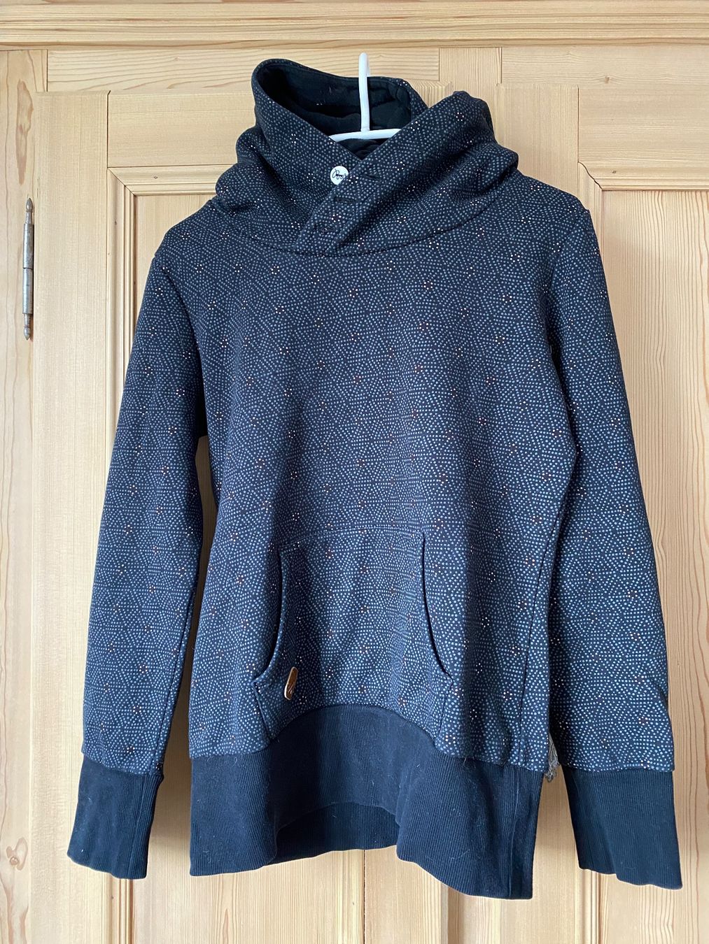 Ragwear Maglioni & Felpe: Ragwear Pullover Kapuzensweater Grösse M – Usato da Balgach venduto da liv_s9xj