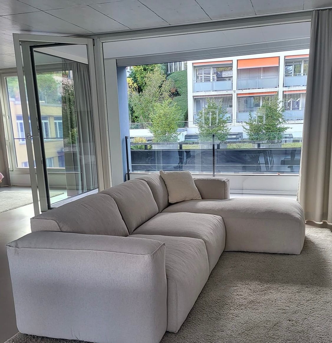 Sofas: Neuwertiges Ecksofa Hudson – Gebraucht aus Luzern von fab_nj76
