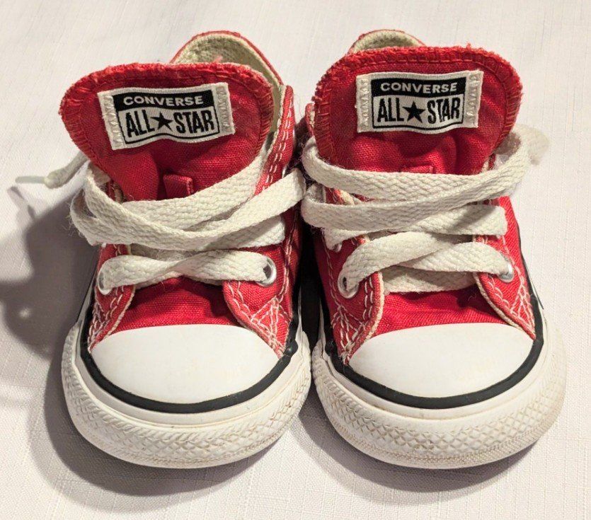 Converse Schuhe für Jungen: ROTE CONVERS ALL STARS Schuhe gr. 20 – Gebraucht aus Wängi von ABIZONE-86