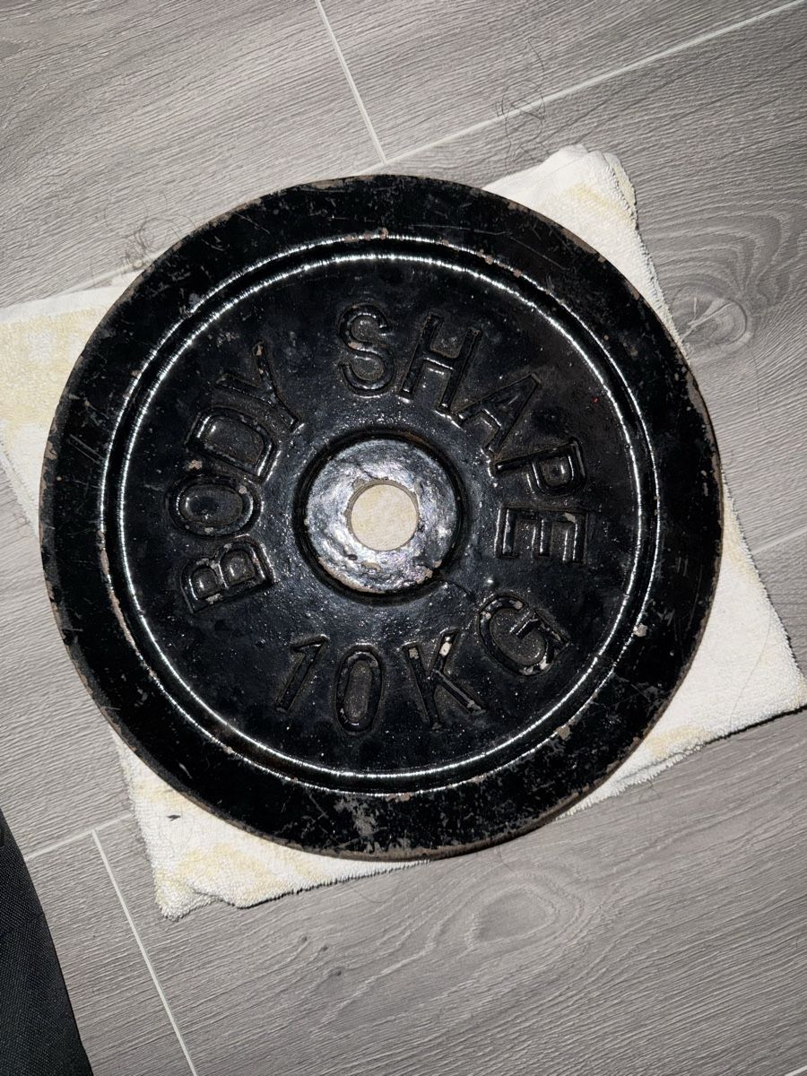 Bodyshape Manubri & Pesi: Hantelscheiben 2x 10kg – Usato da Oberriet SG venduto da Petros. 2