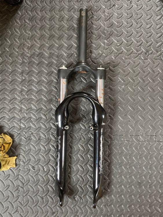 Suntour XC-PRO Fork / 26