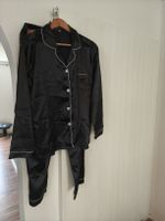 Eleganter und bequemer schwarzer Damenpyjama aus Satin Gr. L