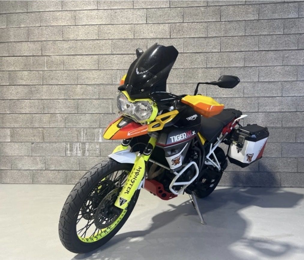 Triumph Touring: Triumph Tiger 800  – Nuovo (secondo la descrizione) da Volketswil venduto da fra_d7jg