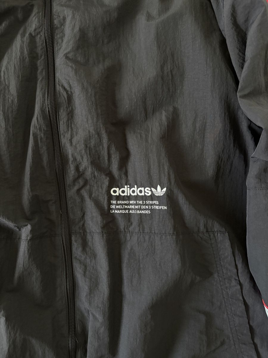 Adidas Giacche: Adidas Jacke vintage – Nuovo (secondo la descrizione) da Koblenz venduto da sam9et_ 2
