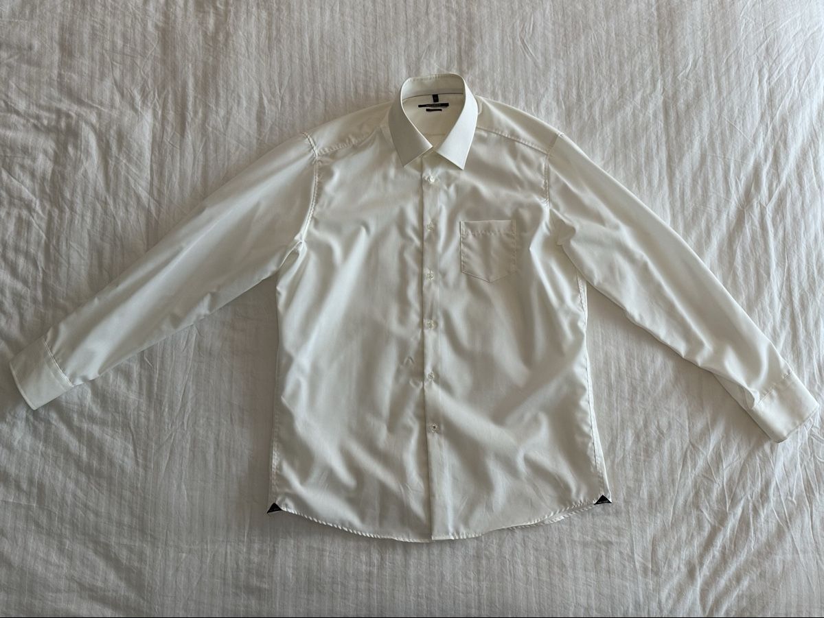 Navyboot Camicie: Weisses Hemd NAVYBOOT Grösse 43 ungebraucht – Nuovo (secondo la descrizione) da Volketswil venduto da alpine_ch