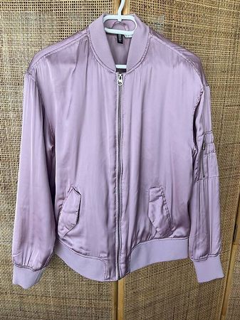rosa Bomberjacke