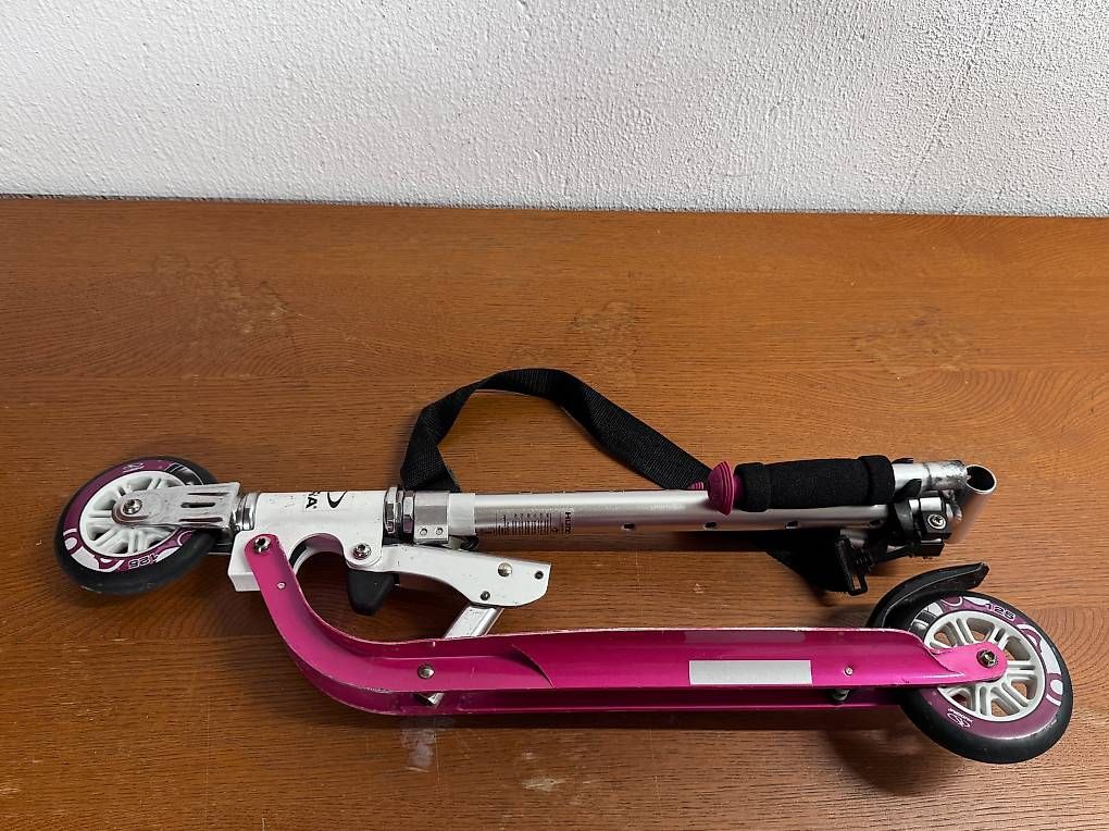 Kickboard: Trottinet Hudora BigWheel 125 pink – Usato da Uesslingen venduto da sab_lj2l 2