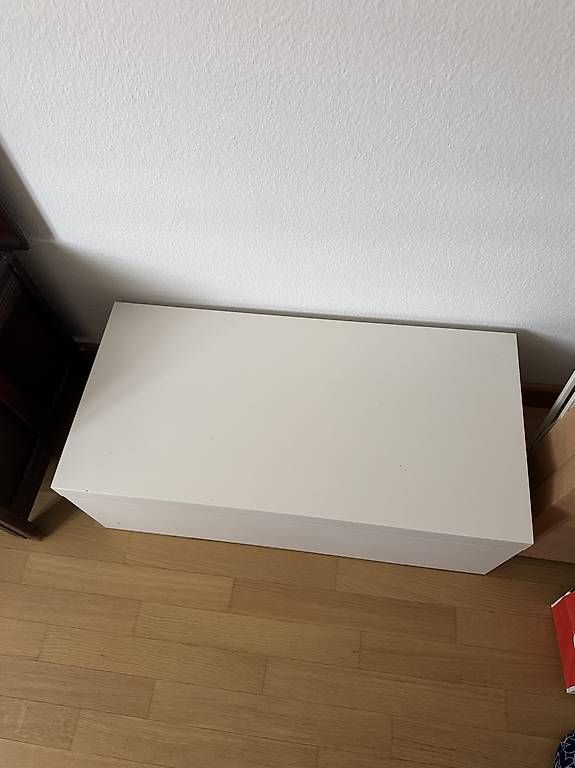 Scaffali: Storage Bench  White  84 x 42 cm  Good Condition – Usato da Basel venduto da cle_f872