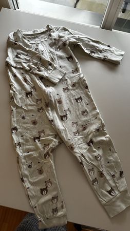 Schlafanzug / Baby Sleepsuit - Size 98
