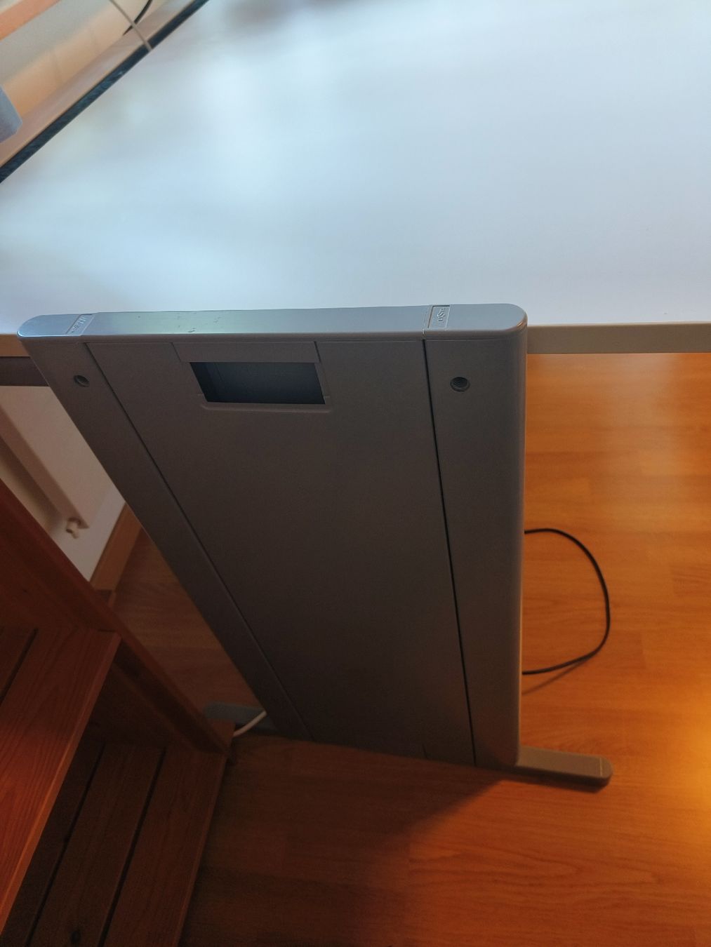 Schreibtische: Lista Schreibtisch  – Gebraucht aus Häggenschwil von daj_xr8h 3