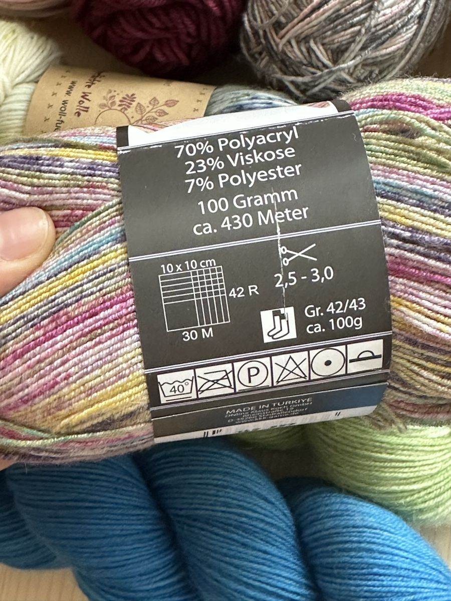 Wolle: Sockenwolle 650g – Neu (gemäss Beschreibung) aus Oberglatt ZH von Jahudka 1