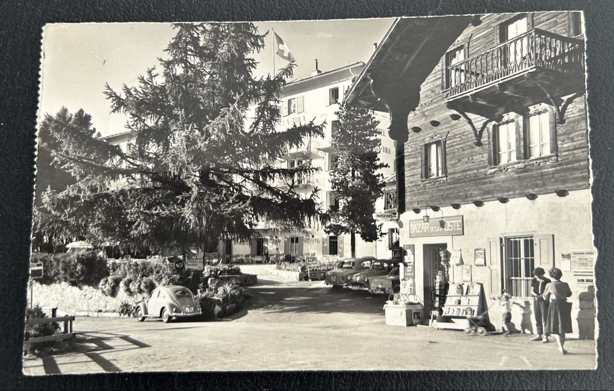 Cartes postales: St.Luc Hotel et Bazar de La Poste  – D'occasion à Horw par Tellbub