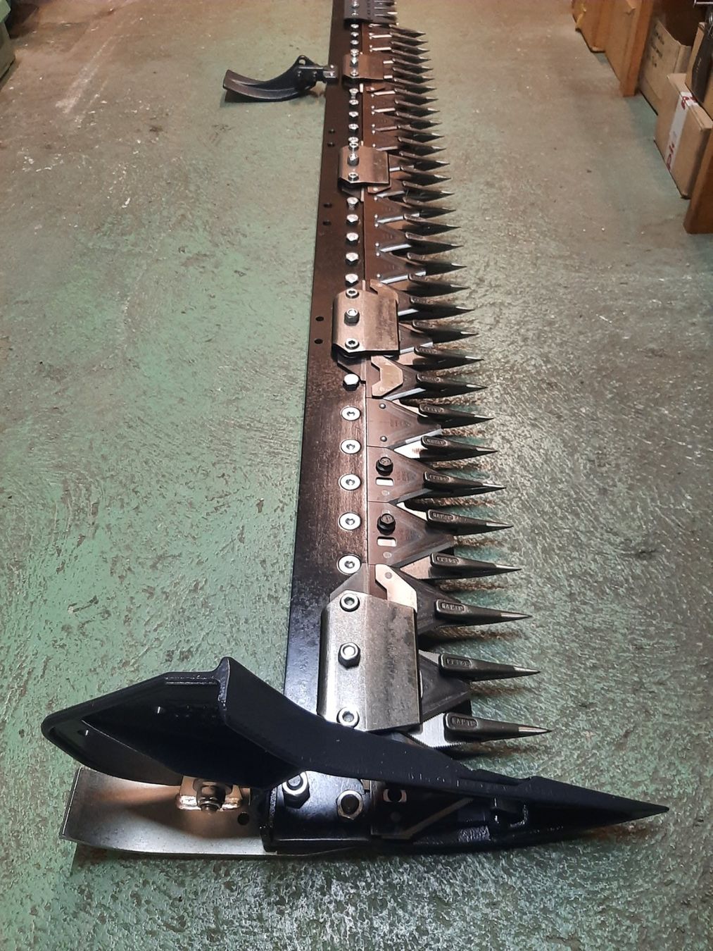Rapid Tutte le macchine: Messerbalken zu Rapid Compact Eingraser 206cm – Usato da Eschlikon TG venduto da Freitech.2015 8