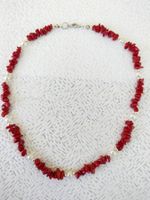 Collier en corail rouge et perle