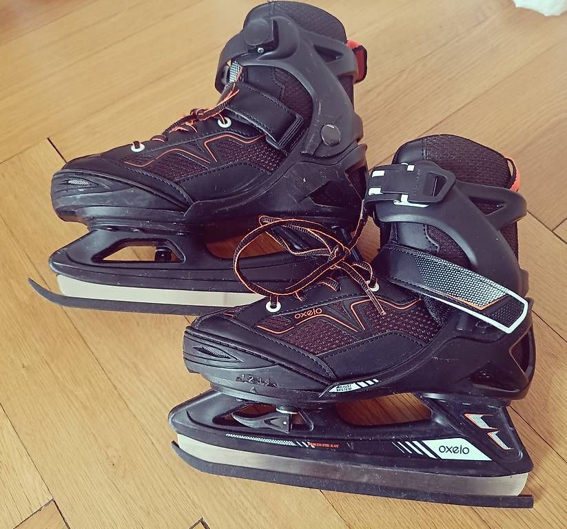 Pattini da ghiaccio: Schlittschuh Grösse 32-35 – Usato da Basel venduto da Anna028