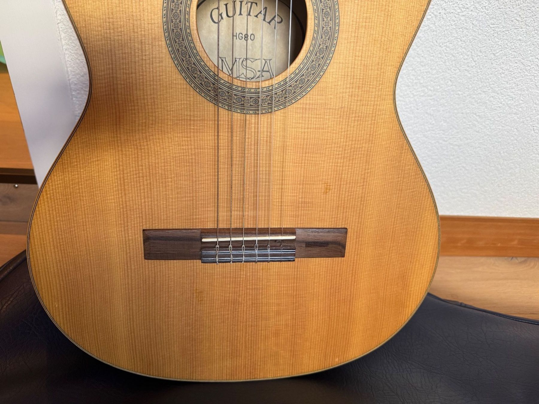 Strumenti musicali: Gitarre Typ Guitar HG80 VSA – Usato da Flawil venduto da hallyi 3