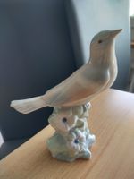 Porzellanfigur Singvogel auf Ast – Casades Spanien (18 cm)